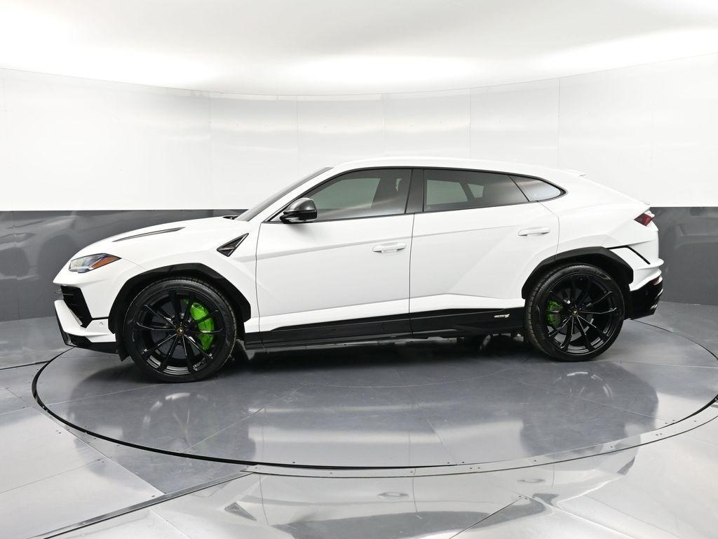 used 2024 Lamborghini Urus car, priced at $274,995