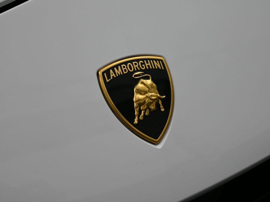 used 2024 Lamborghini Urus car, priced at $274,995