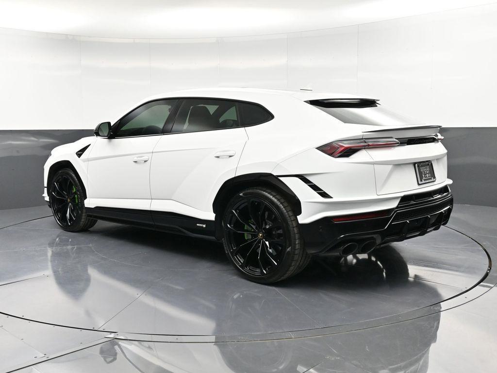 used 2024 Lamborghini Urus car, priced at $274,995