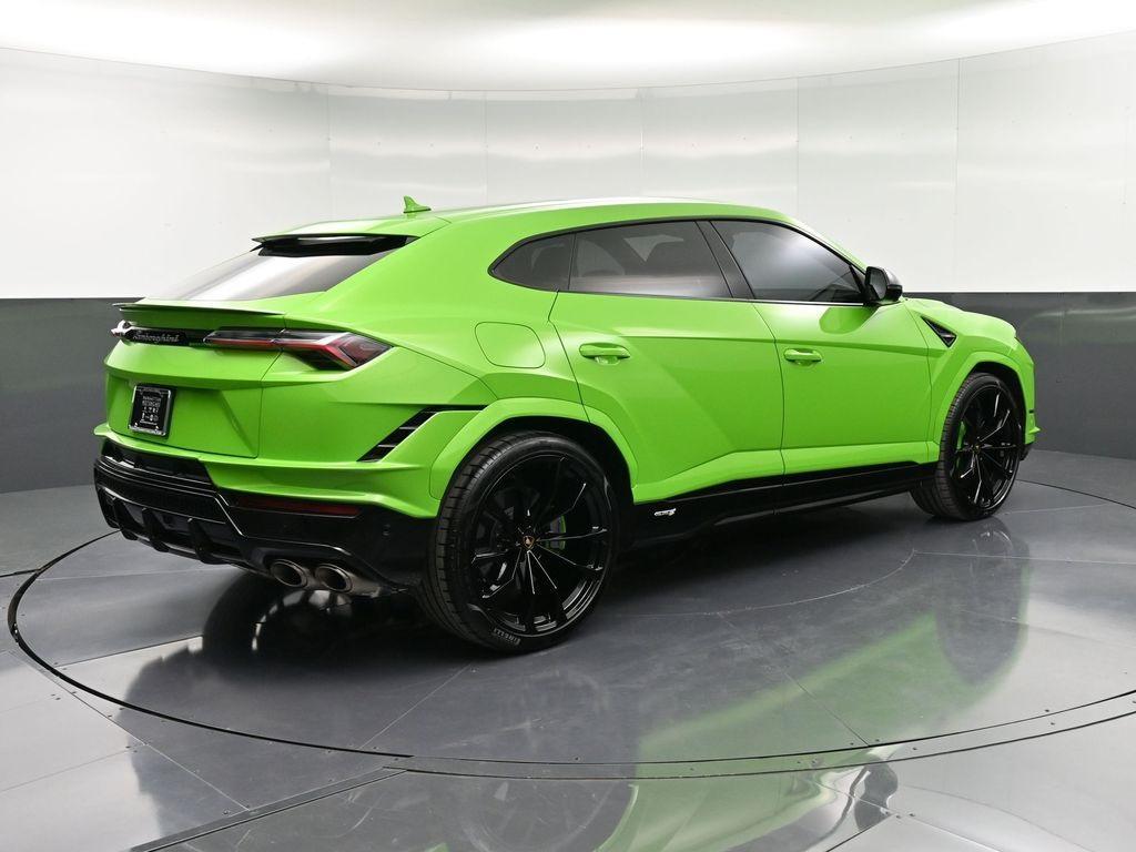 used 2024 Lamborghini Urus car, priced at $279,995