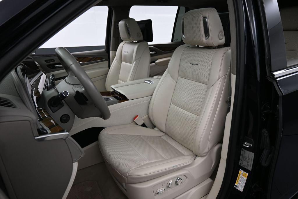 used 2023 Cadillac Escalade ESV car, priced at $82,795