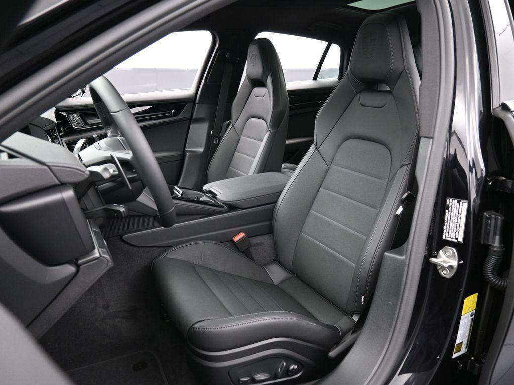 new 2026 Porsche Panamera car, priced at $138,230