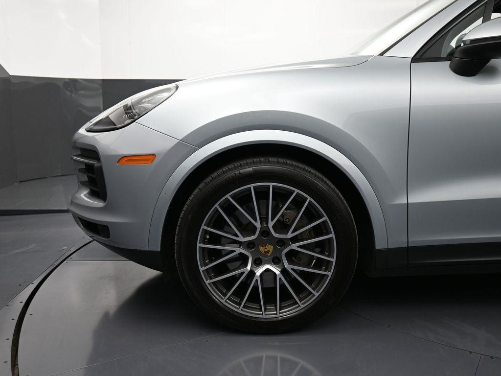 used 2021 Porsche Cayenne car, priced at $61,995