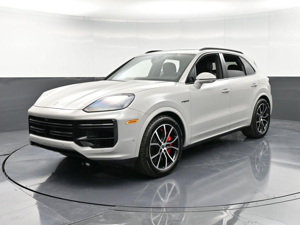 used 2025 Porsche Cayenne car, priced at $159,995