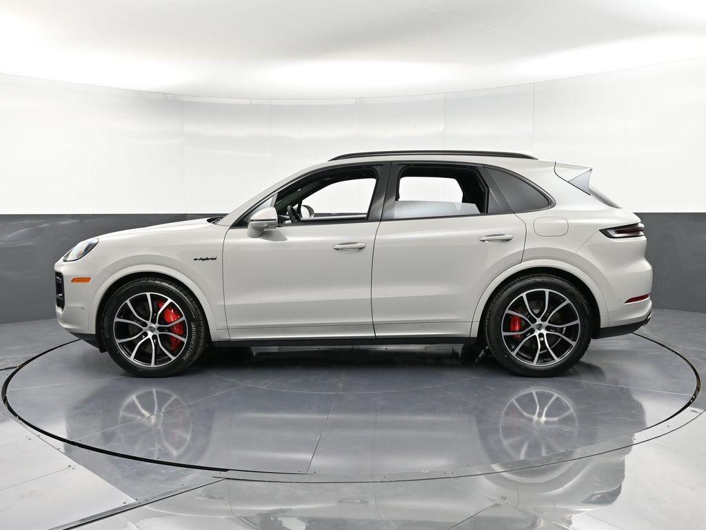 used 2025 Porsche Cayenne car, priced at $159,995