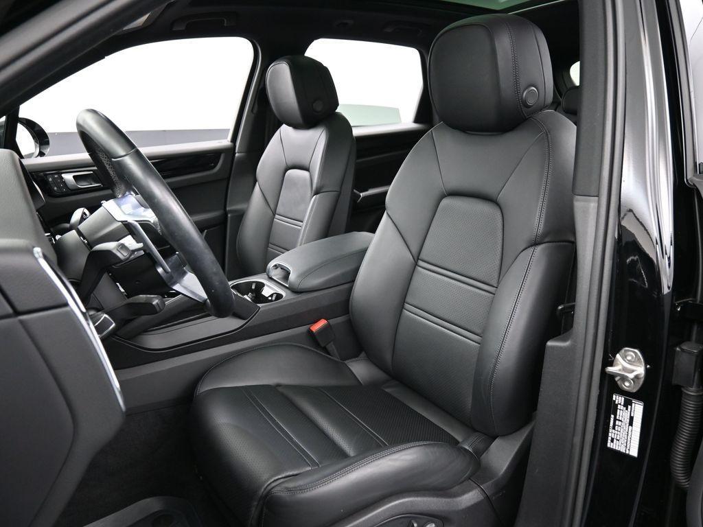 used 2023 Porsche Cayenne car, priced at $74,995