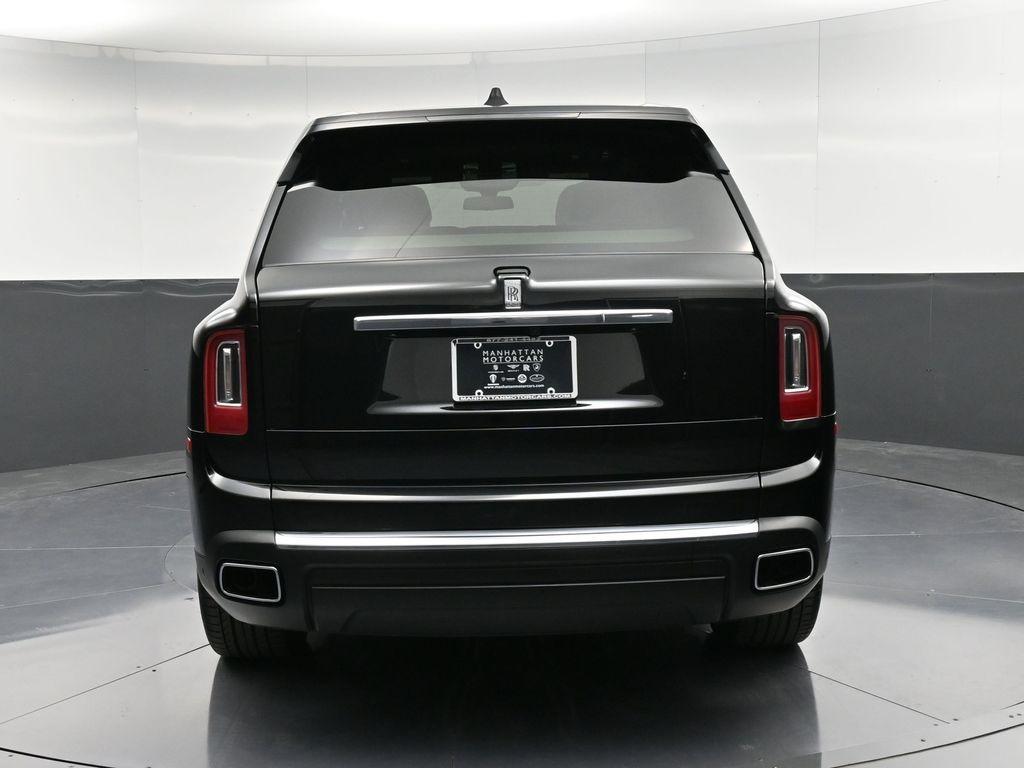 used 2022 Rolls-Royce Cullinan car, priced at $317,495