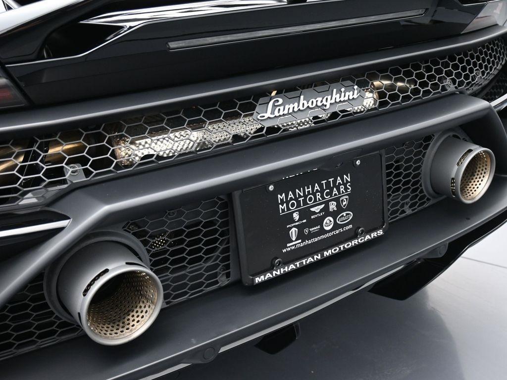 used 2022 Lamborghini Huracan EVO car, priced at $319,995