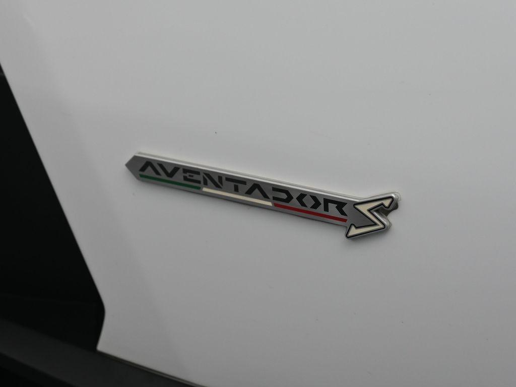 used 2019 Lamborghini Aventador S car, priced at $449,995
