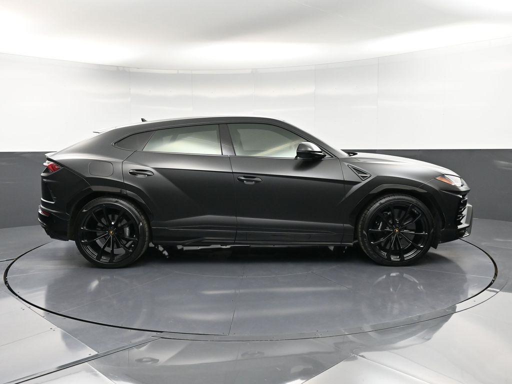 used 2020 Lamborghini Urus car, priced at $179,995