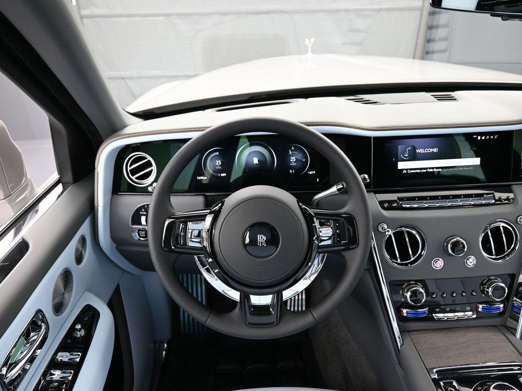 new 2026 Rolls-Royce Cullinan car, priced at $489,950