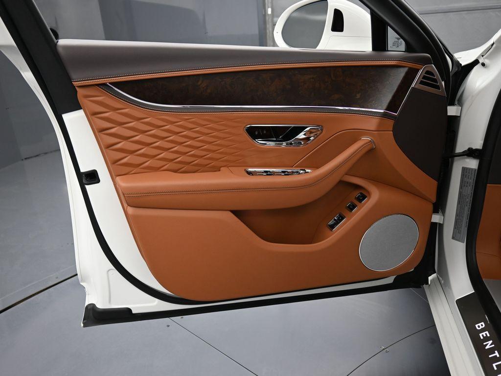 new 2026 Bentley Flying Spur car, priced at $327,485