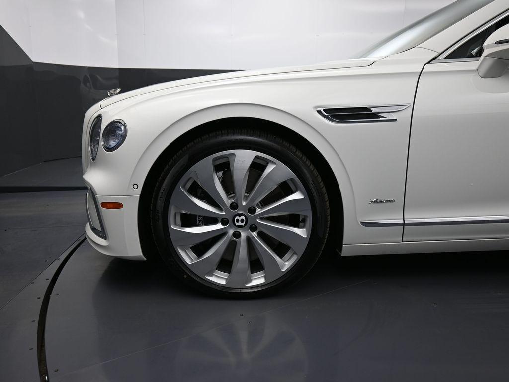 new 2026 Bentley Flying Spur car, priced at $327,485