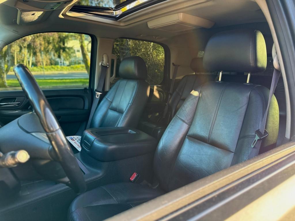 used 2008 GMC Yukon Hybrid car, priced at $12,991