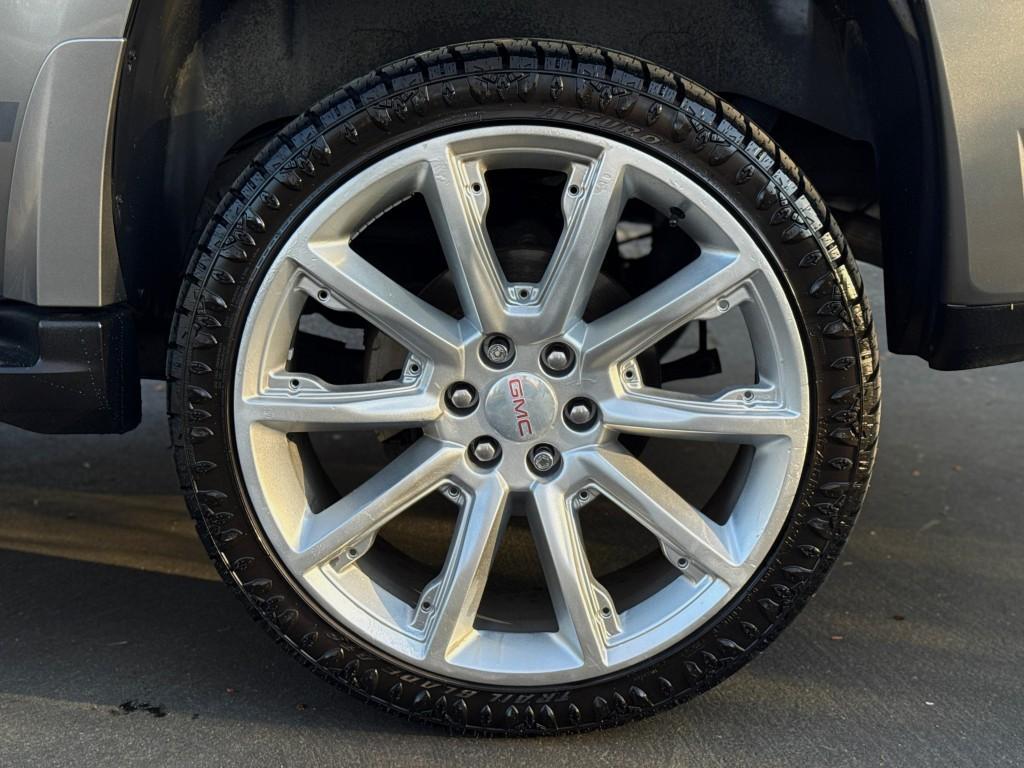 used 2008 GMC Yukon Hybrid car, priced at $12,991