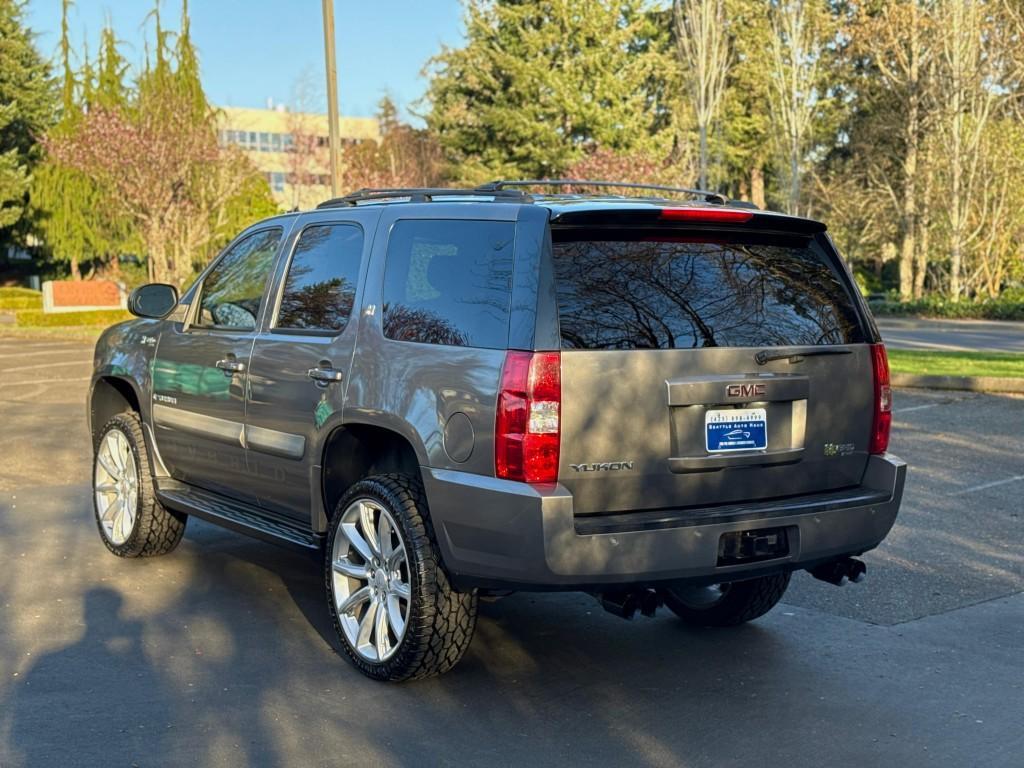 used 2008 GMC Yukon Hybrid car, priced at $12,991