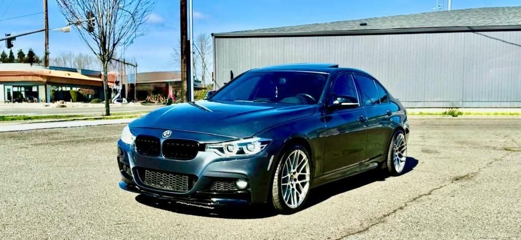 used 2018 BMW 340 car, priced at $21,891
