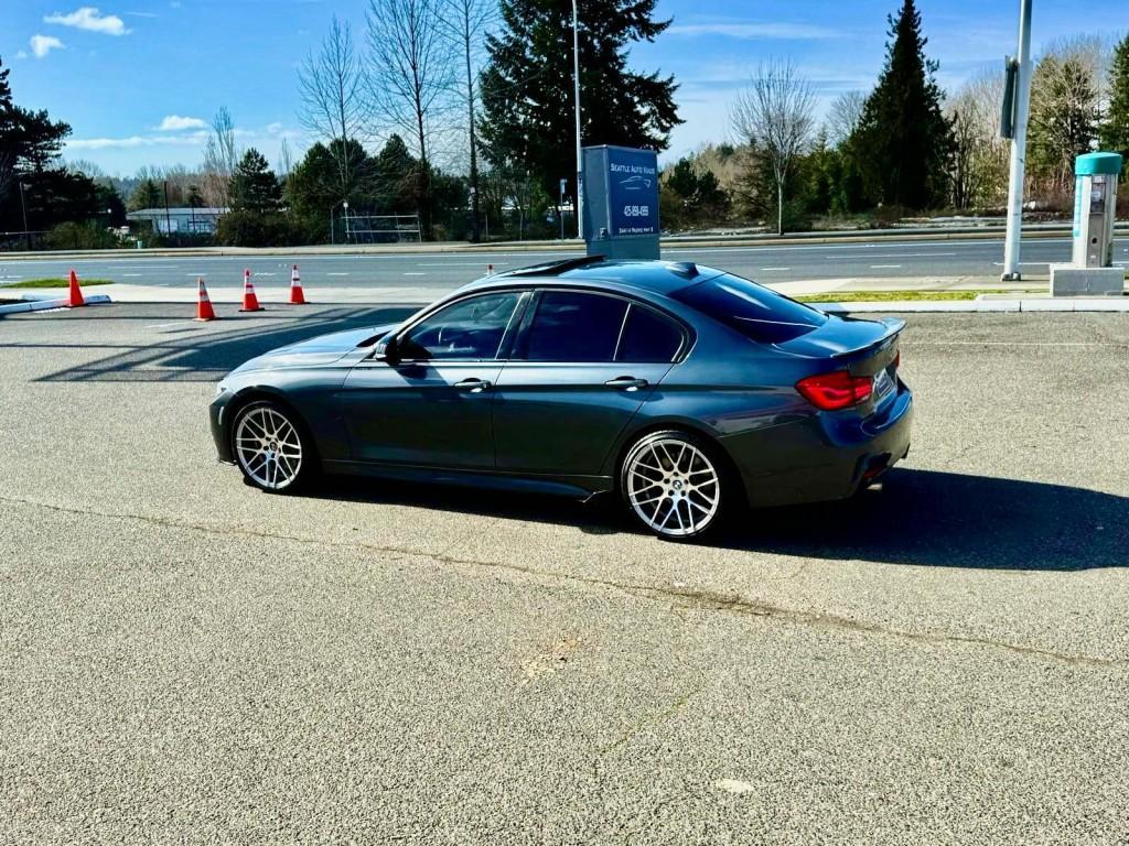 used 2018 BMW 340 car, priced at $21,891