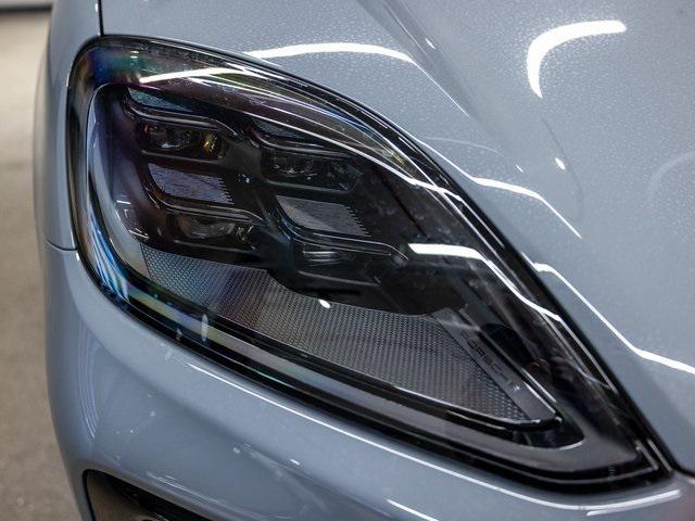 new 2025 Porsche Cayenne car, priced at $114,585