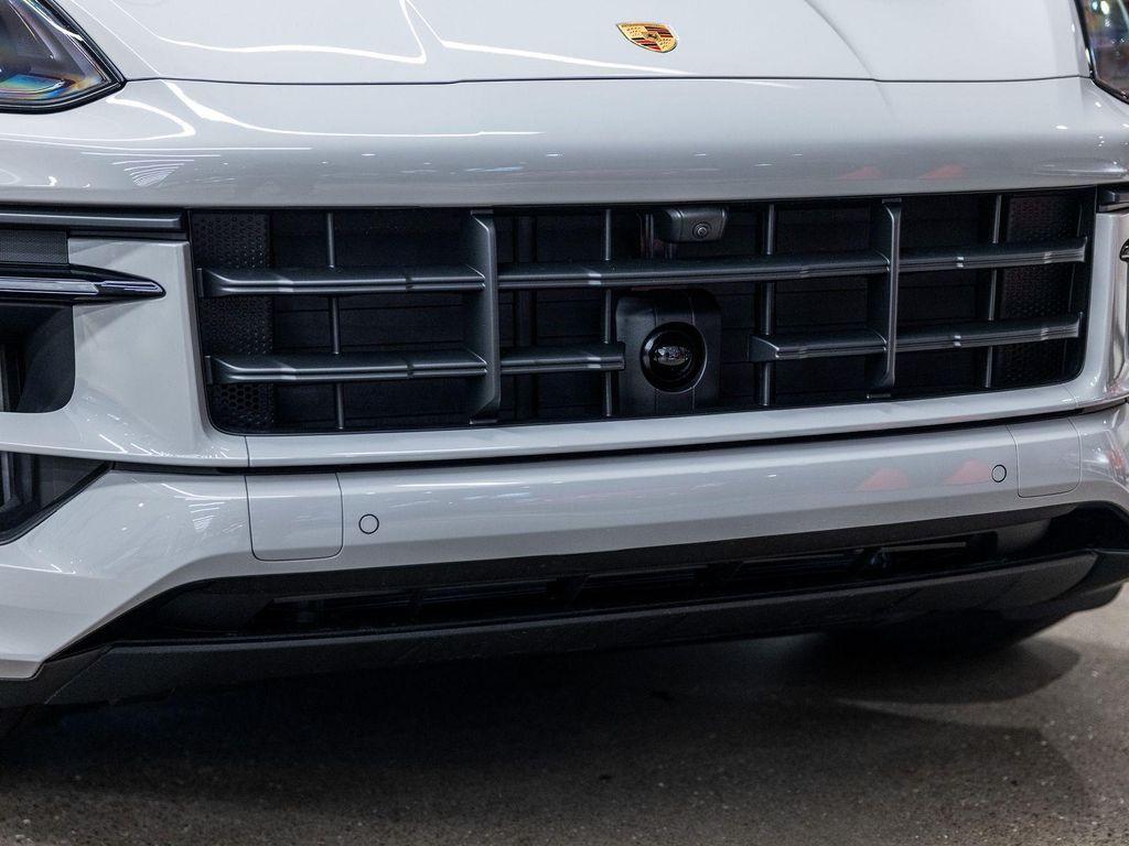 new 2026 Porsche Cayenne car, priced at $157,770
