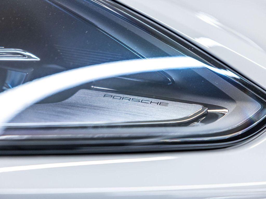 new 2026 Porsche Cayenne car, priced at $157,770