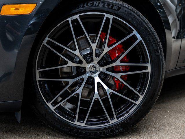 new 2026 Porsche Macan car