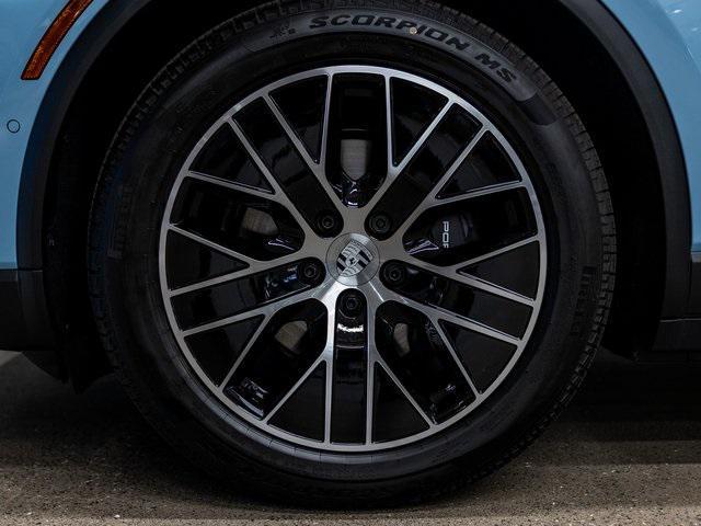 new 2025 Porsche Macan car, priced at $92,615