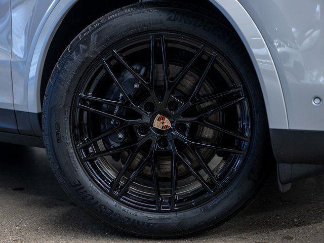 new 2026 Porsche Cayenne car, priced at $112,580