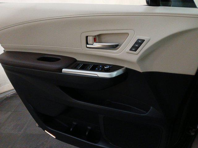 used 2022 Toyota Sienna car, priced at $50,277