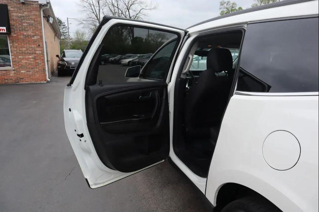 used 2013 Chevrolet Traverse car, priced at $6,844