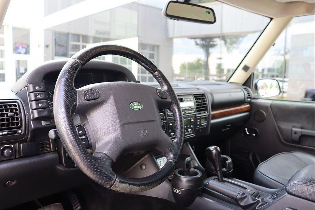 used 2004 Land Rover Discovery car, priced at $19,998