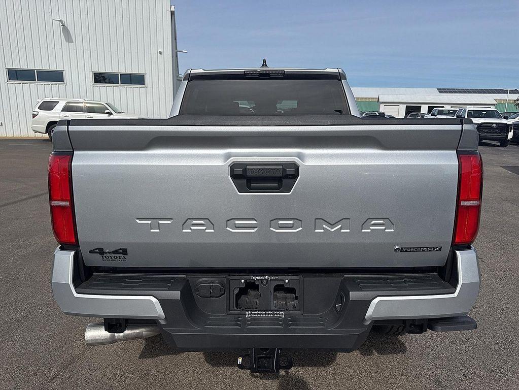 new 2025 Toyota Tacoma Hybrid car