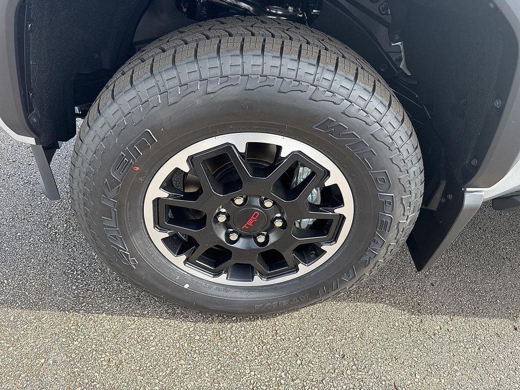 new 2025 Toyota Tacoma Hybrid car