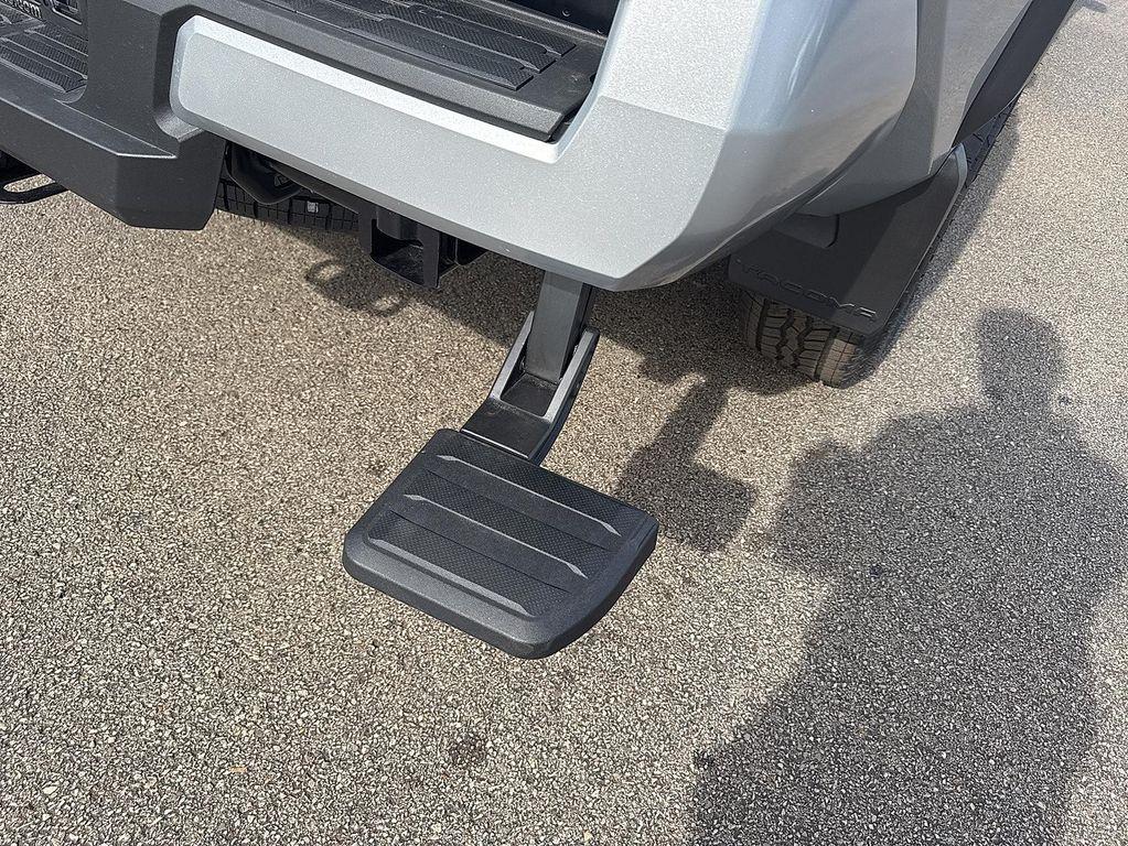 new 2025 Toyota Tacoma Hybrid car