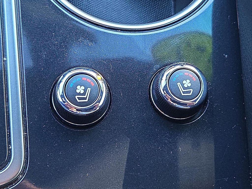 used 2023 Nissan Maxima car, priced at $30,750