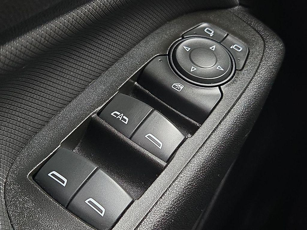 used 2022 Chevrolet Equinox car, priced at $23,500