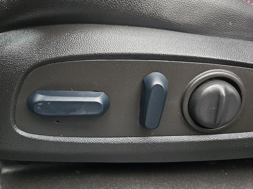 used 2022 Chevrolet Equinox car, priced at $23,500