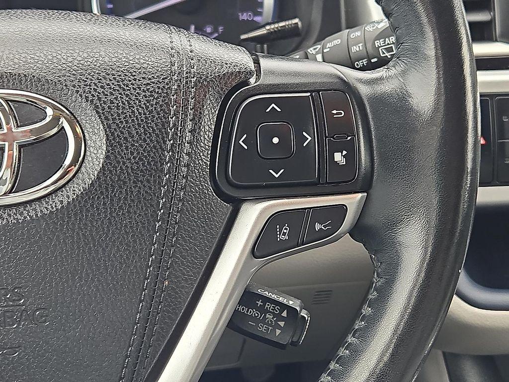 used 2019 Toyota Highlander car, priced at $24,500