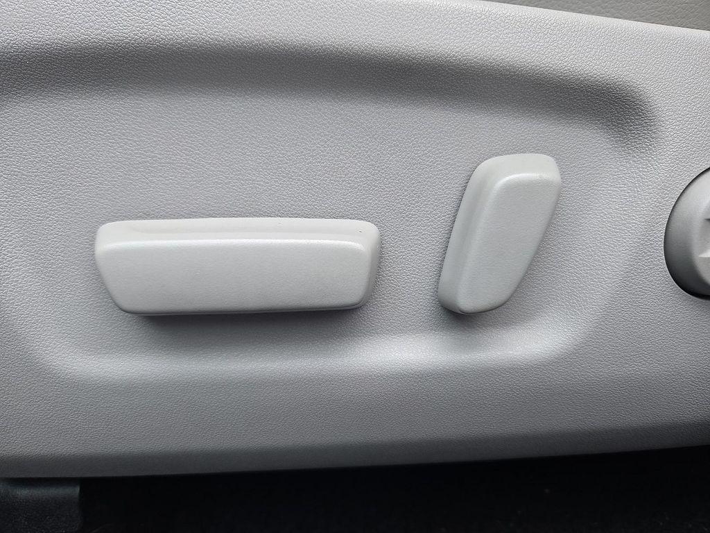 used 2019 Toyota Highlander car, priced at $24,500