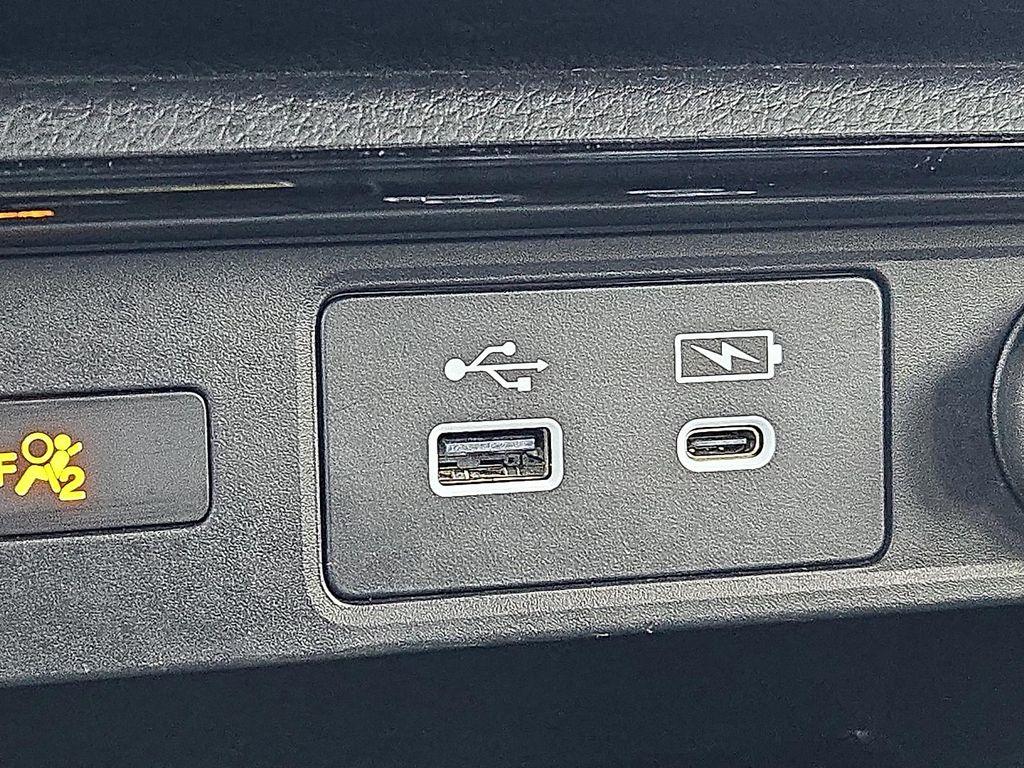 used 2024 Honda CR-V Hybrid car, priced at $32,500