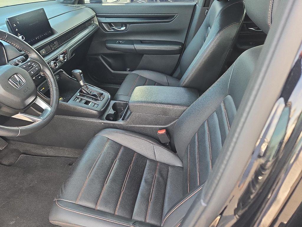 used 2024 Honda CR-V Hybrid car, priced at $32,500