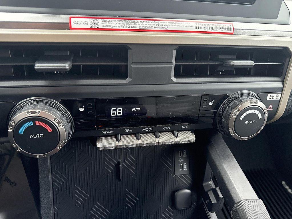 new 2025 Toyota Tacoma car