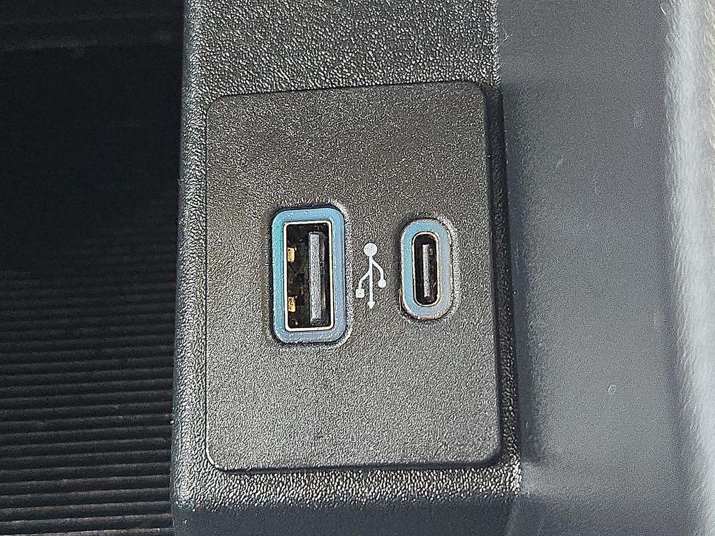 used 2024 Ford Edge car, priced at $23,800