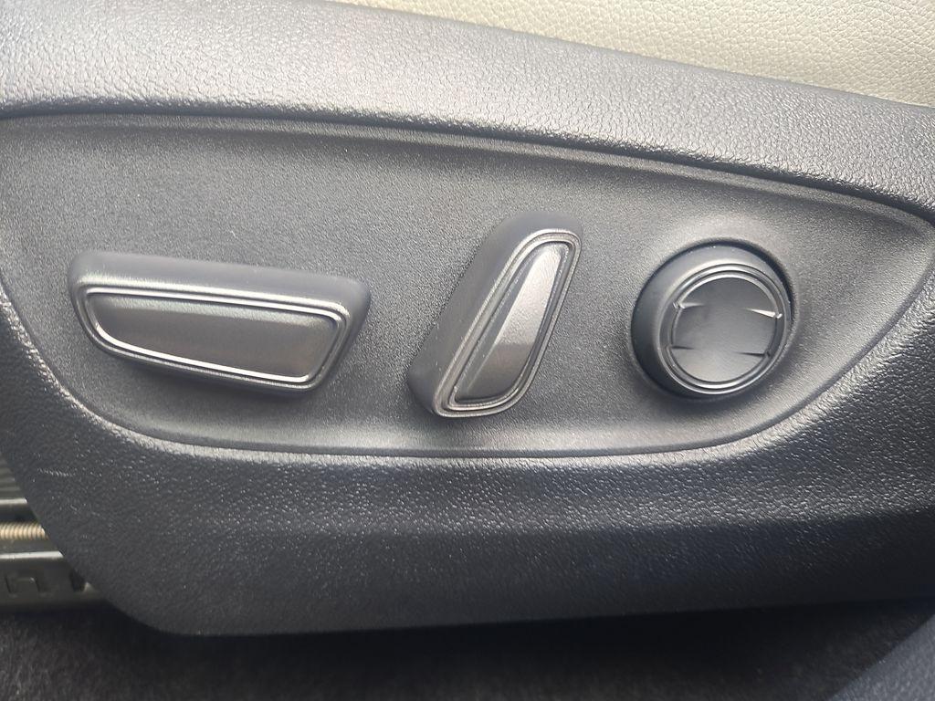 used 2024 Toyota Grand Highlander car, priced at $46,804