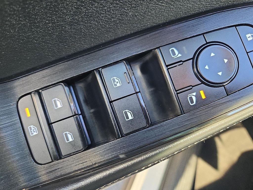 used 2023 Nissan Rogue car, priced at $21,300