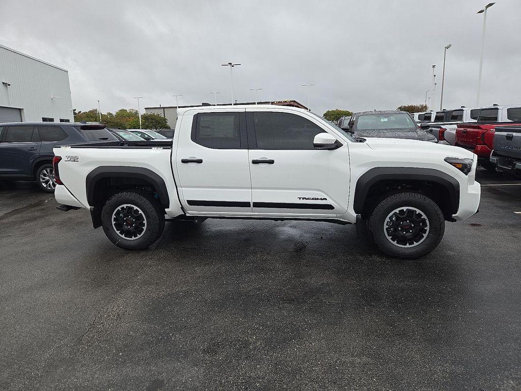 new 2025 Toyota Tacoma car
