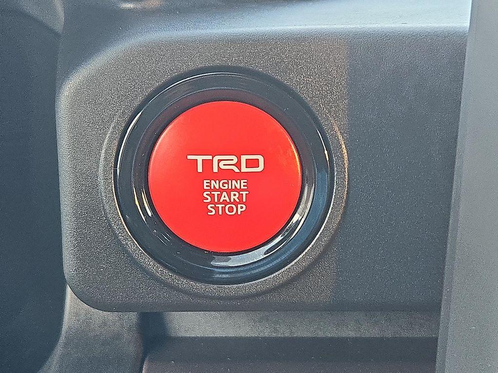 new 2025 Toyota Tacoma car