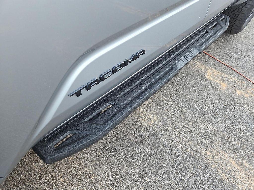 new 2025 Toyota Tacoma car