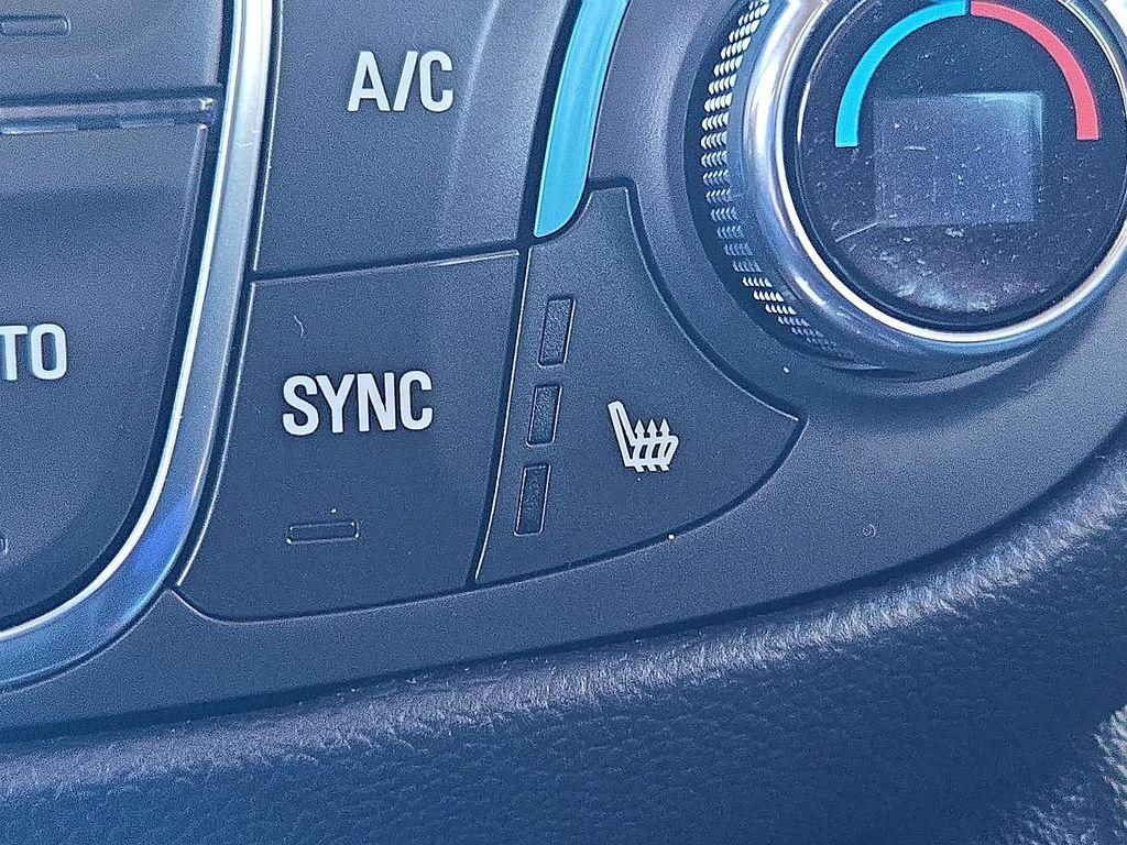 used 2022 Chevrolet Equinox car, priced at $21,750