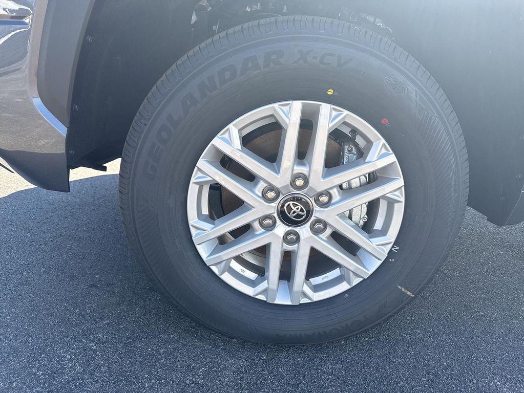 new 2025 Toyota Tundra car